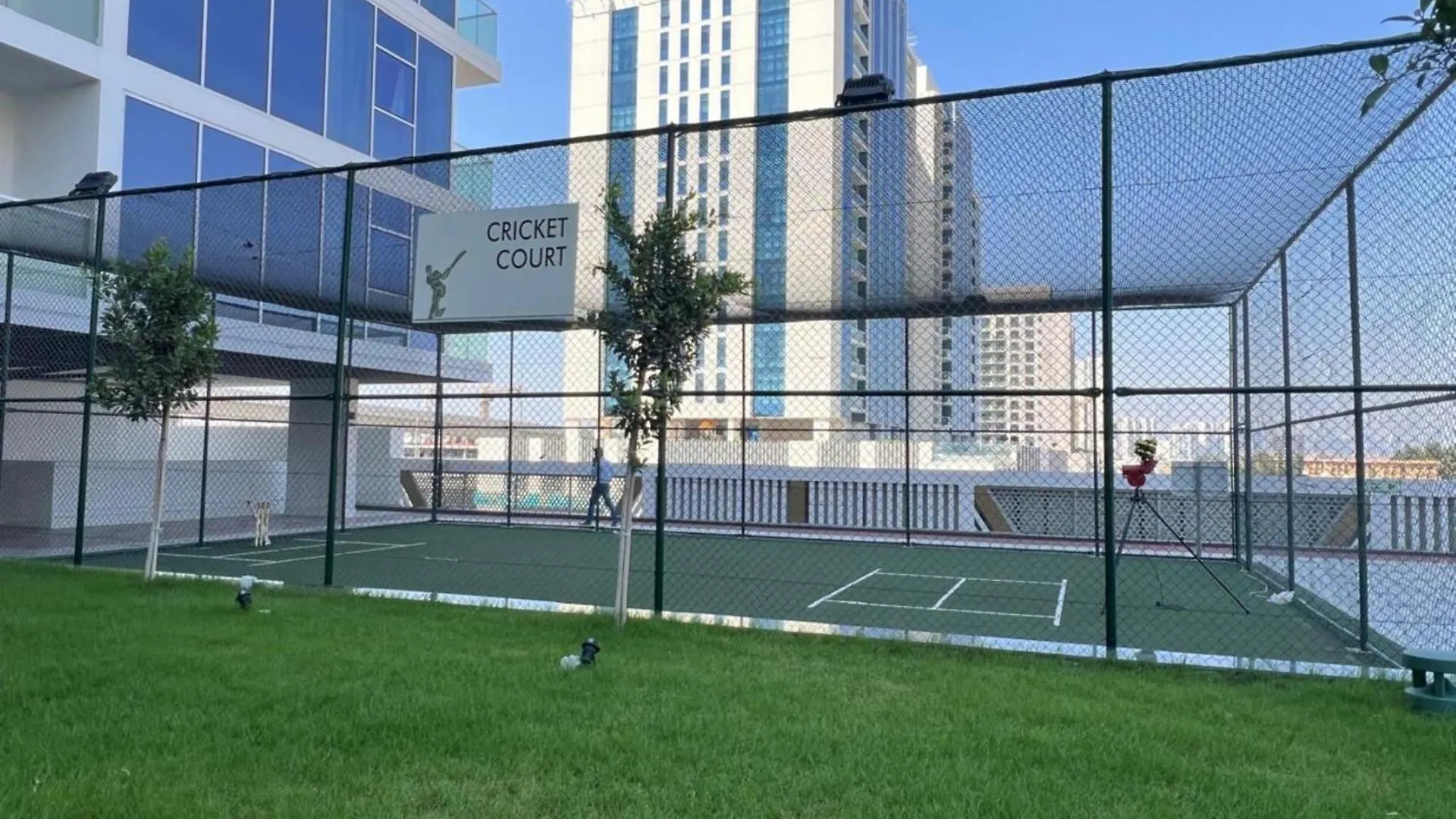 Apartment Comfy And Spacious 2Br W Study In Gemz-5 Dubai United Arab Emirates