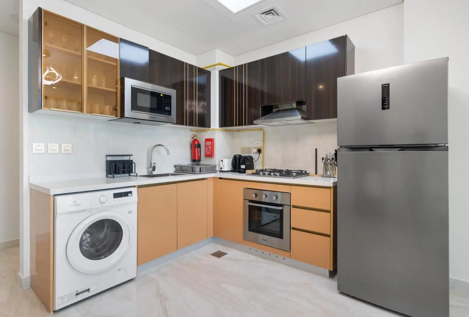 Apartment Comfy And Spacious 2Br W Study In Gemz-5 Dubai United Arab Emirates