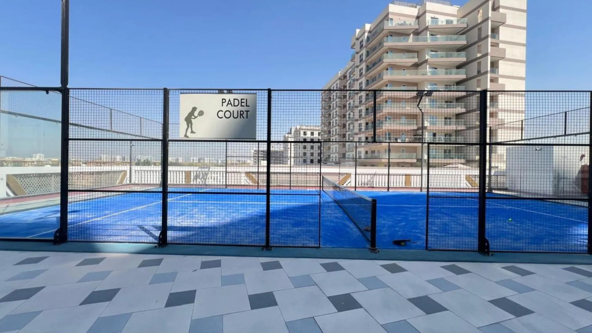 Comfy And Spacious 2Br W Study In Gemz-5 Dubai Apartment