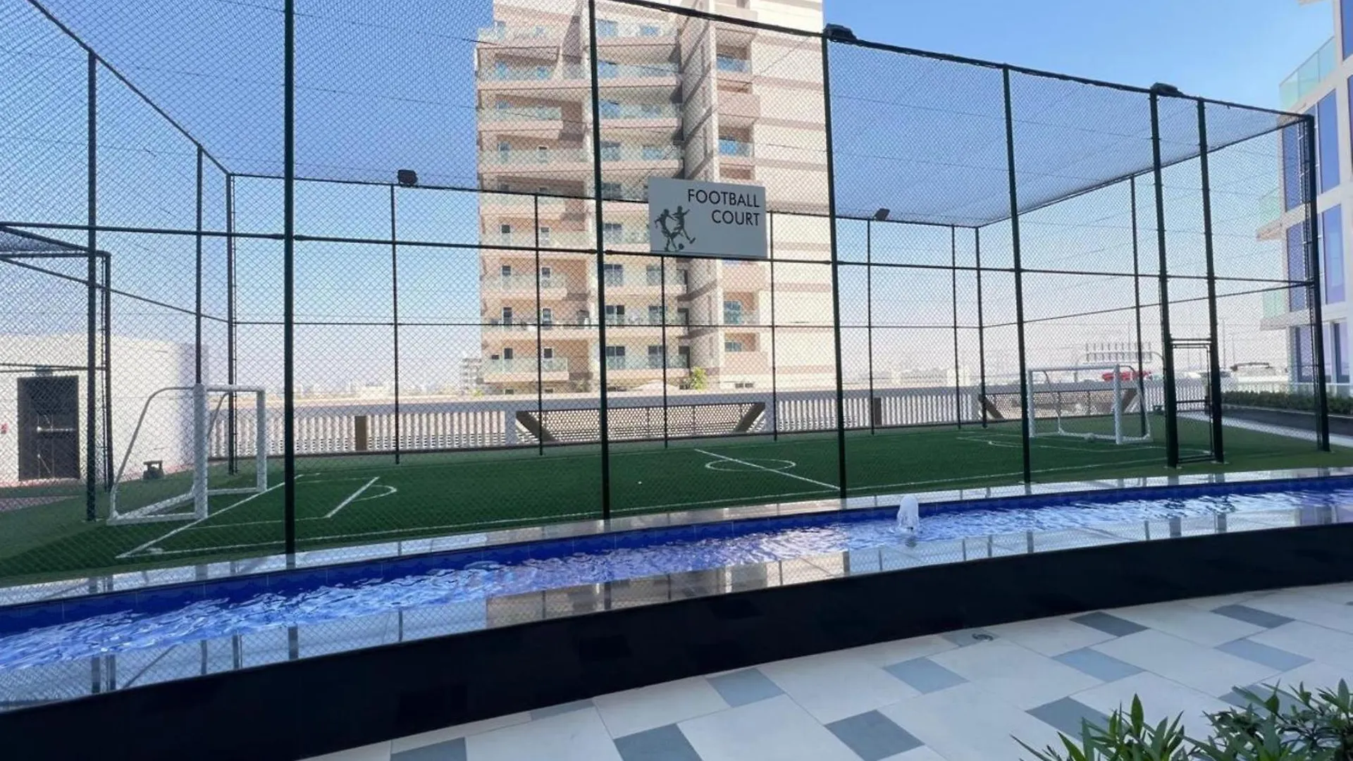 Comfy And Spacious 2Br W Study In Gemz-5 Dubai 0*,  United Arab Emirates